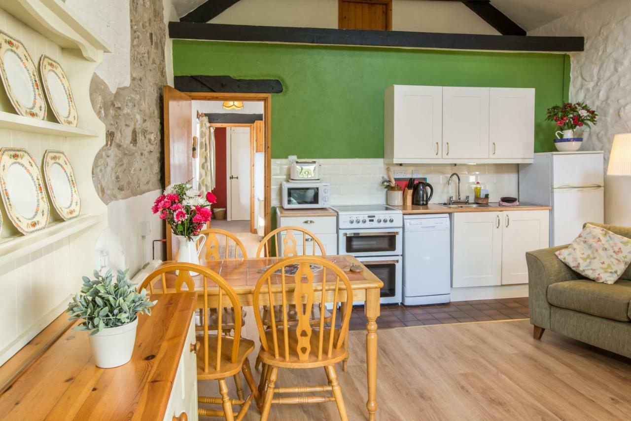 Cwm Connell Coastal Cottages Moylgrove Екстериор снимка