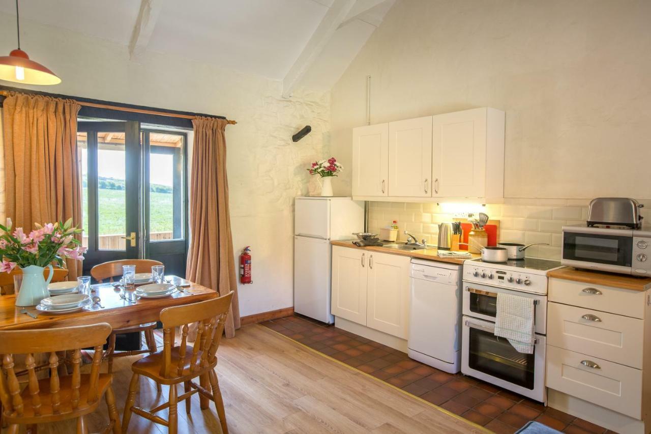 Cwm Connell Coastal Cottages Moylgrove Екстериор снимка