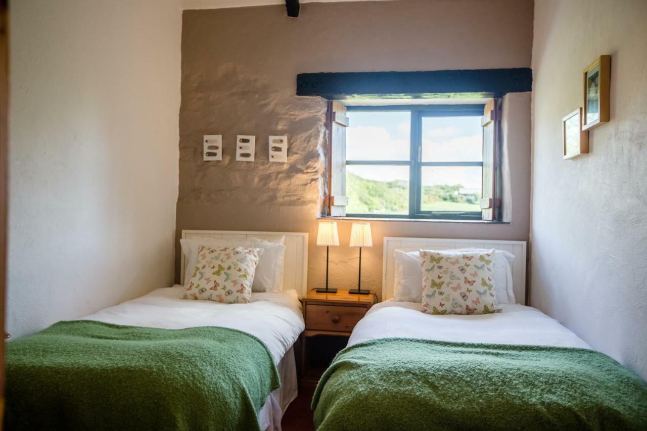 Cwm Connell Coastal Cottages Moylgrove Екстериор снимка