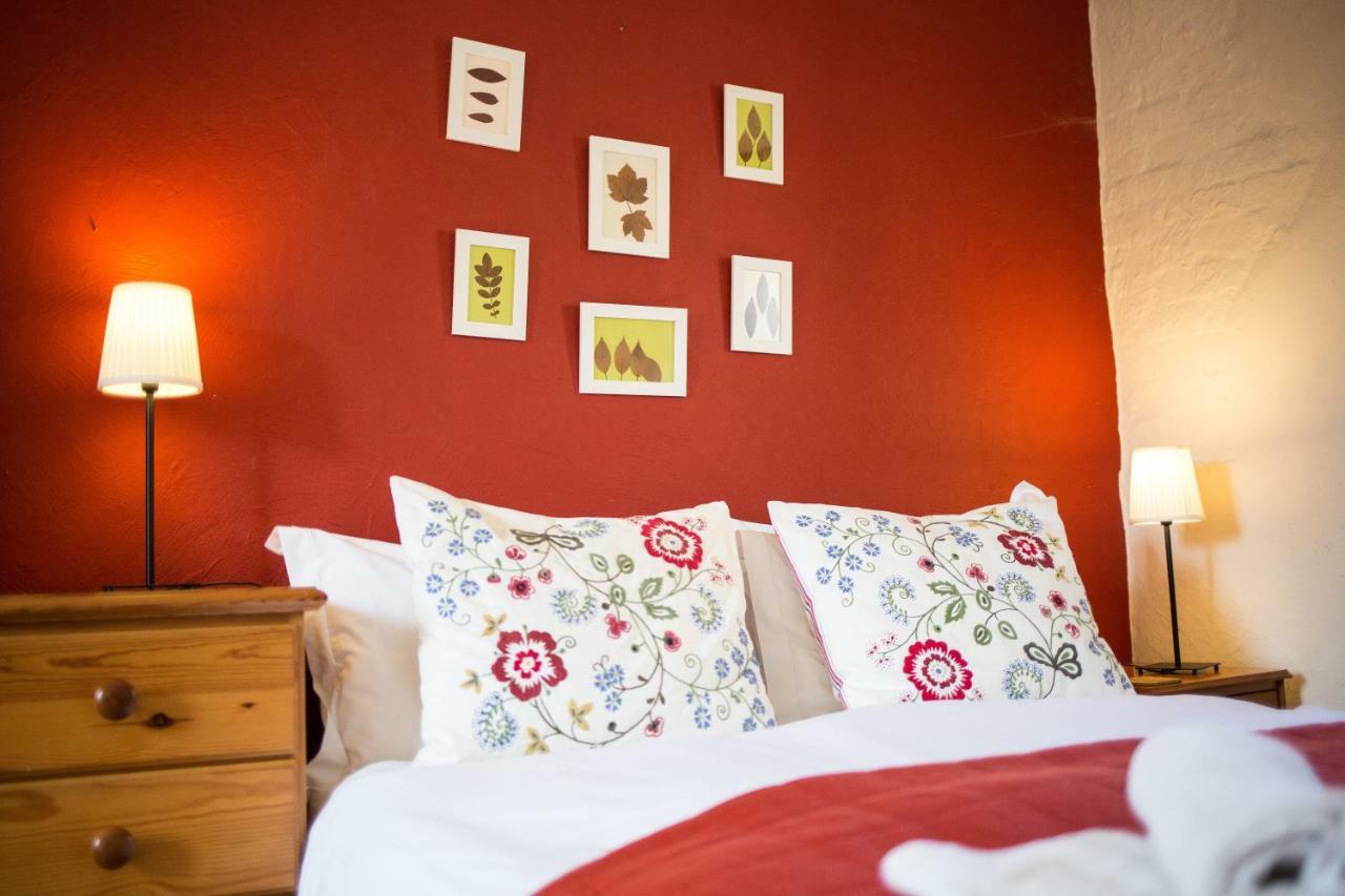 Cwm Connell Coastal Cottages Moylgrove Екстериор снимка