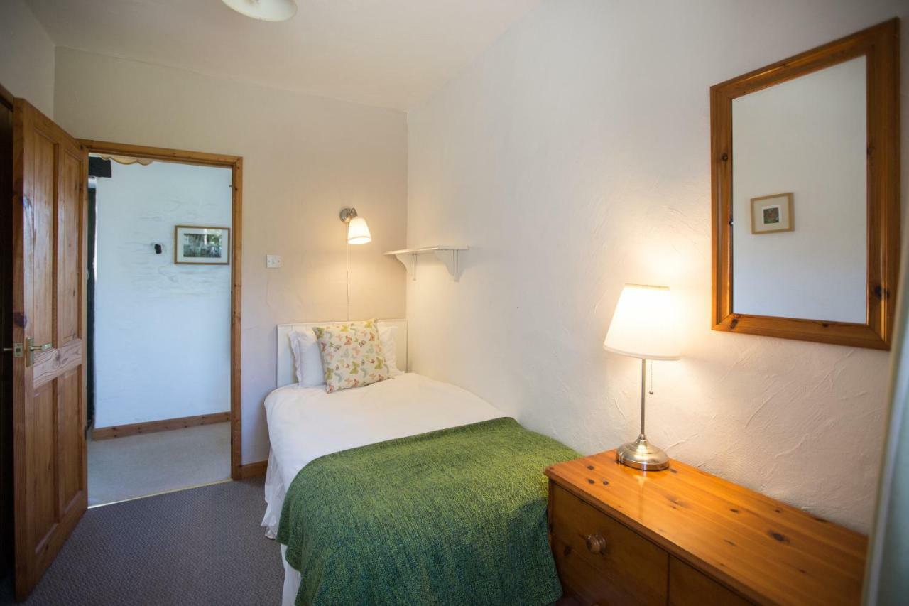 Cwm Connell Coastal Cottages Moylgrove Екстериор снимка