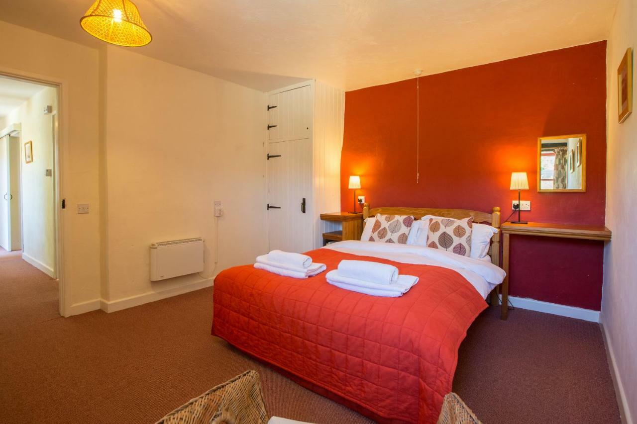 Cwm Connell Coastal Cottages Moylgrove Екстериор снимка