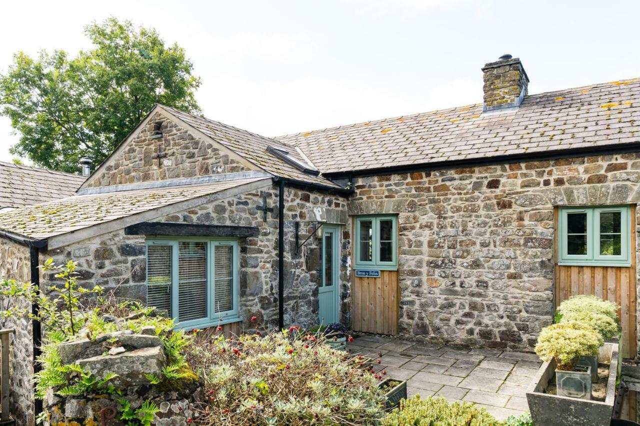 Cwm Connell Coastal Cottages Moylgrove Екстериор снимка