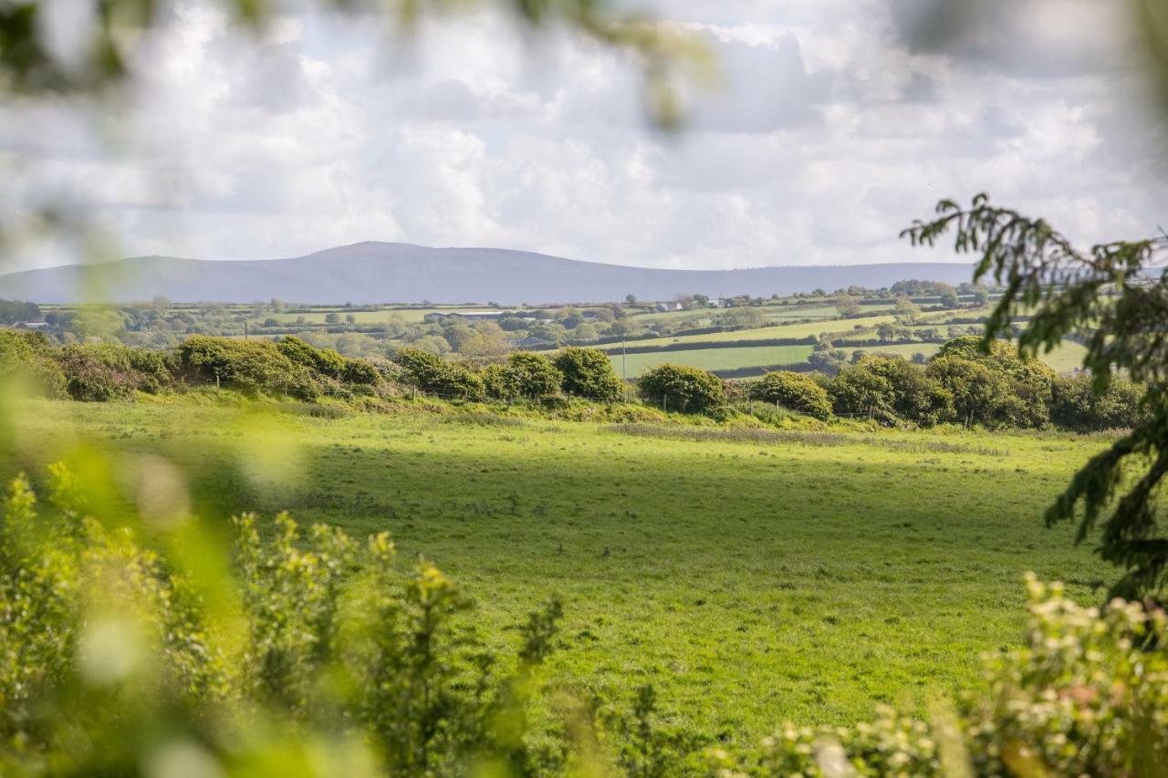 Cwm Connell Coastal Cottages Moylgrove Екстериор снимка